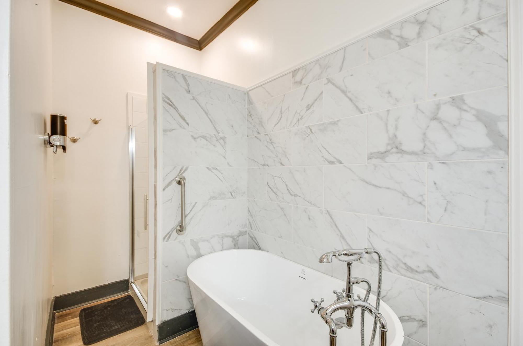 Modern Greenwood Studio Less Than 1 Mi To Downtown! Exterior foto