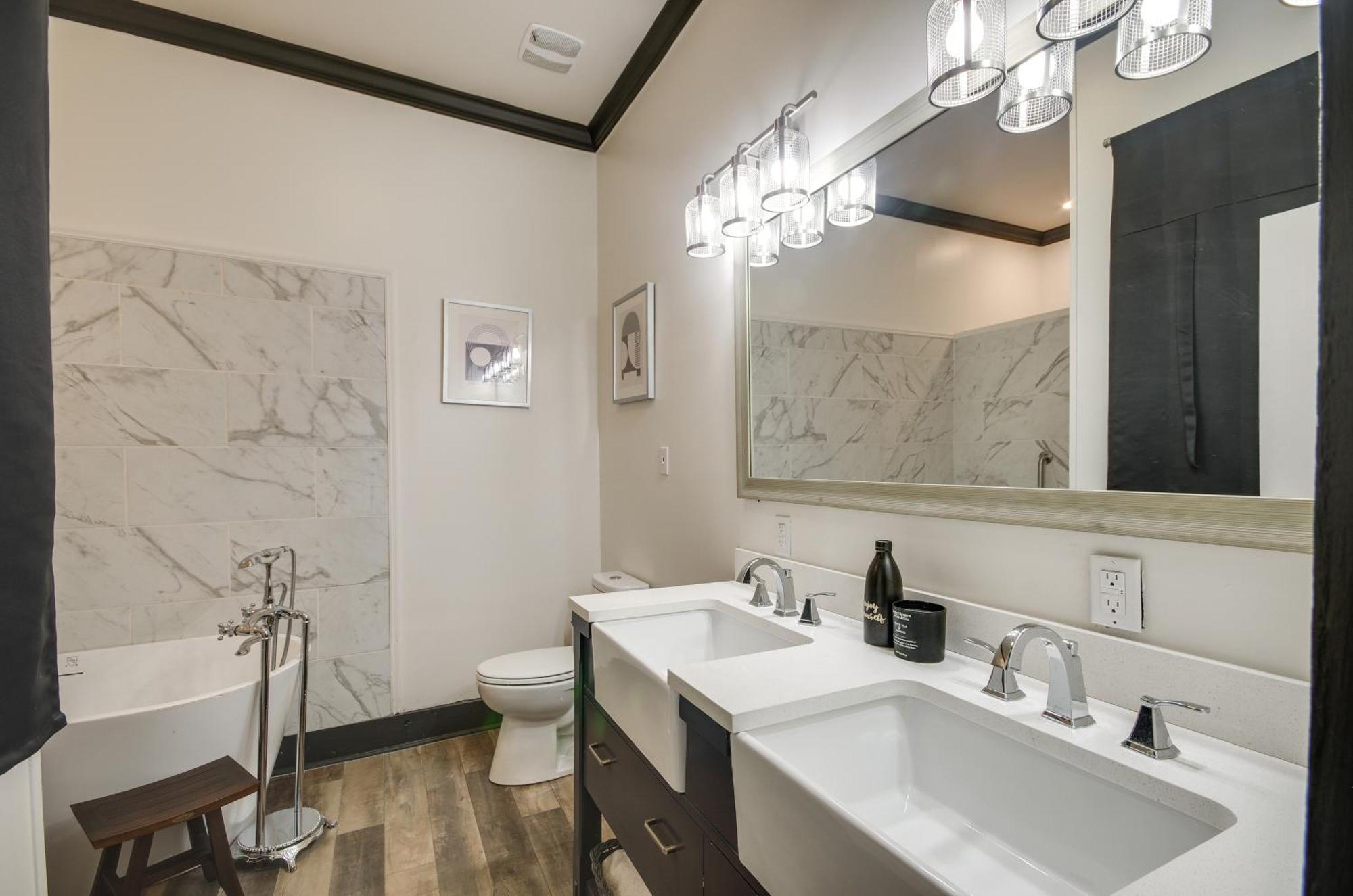 Modern Greenwood Studio Less Than 1 Mi To Downtown! Exterior foto